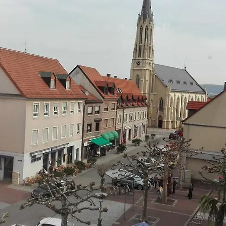 Designer Walldorf Ferienwohnung Sap Apartamento *